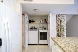 2358 NW 37th Ave in Coconut Creek, FL - Building Photo - Building Photo