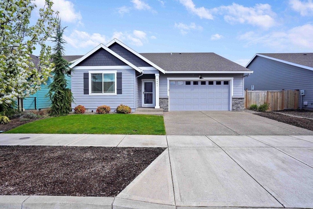 4841 Ranger Ave NE in Salem, OR - Building Photo