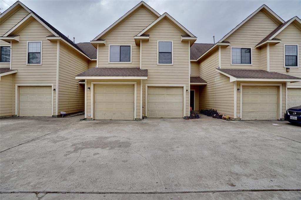 10037 Morocco Rd Photo