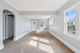 1951 Loxley Rd in Toledo, OH - Building Photo - Building Photo