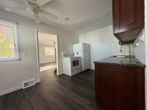 1344 Pyle Ave in South Bend, IN - Building Photo - Building Photo