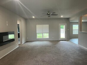 2428 Nolan Creek St in Temple, TX - Building Photo - Building Photo