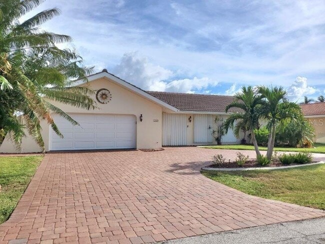 property at 1309 Columbian Dr