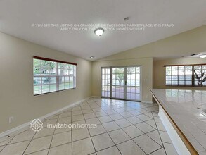 14915 SW 139th Pl in Miami, FL - Building Photo - Building Photo