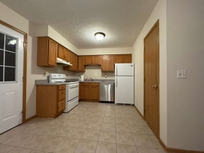 3064 Sawdust Ln in Dublin, OH - Building Photo - Building Photo