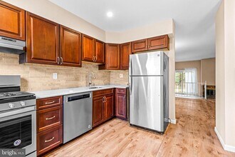 2 Norwood Ct in Medford, NJ - Building Photo - Building Photo