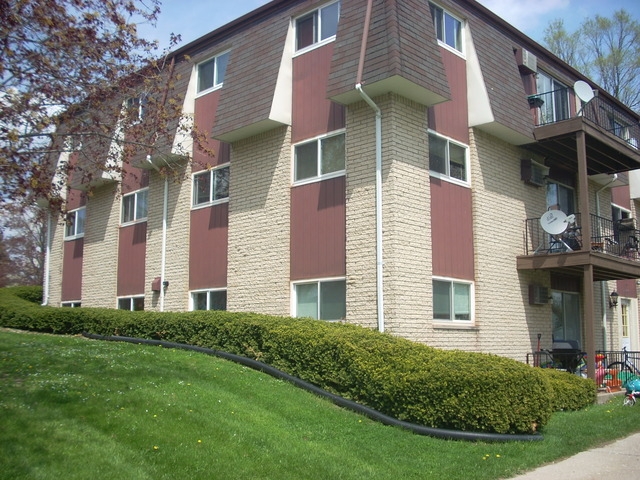 Addison Apartments in Addison, MI - Building Photo