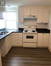9690 Keele St in Vaughan, ON - Building Photo - Building Photo