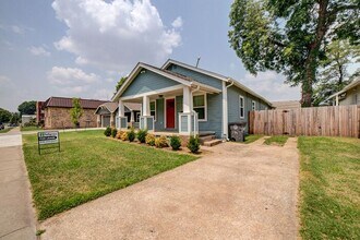 2429 E 7th St in Tulsa, OK - Building Photo - Building Photo