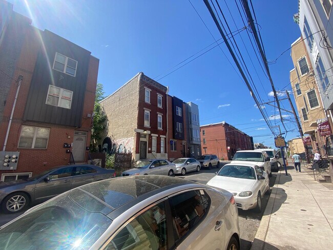 1849 N 17th St in Philadelphia, PA - Foto de edificio - Building Photo