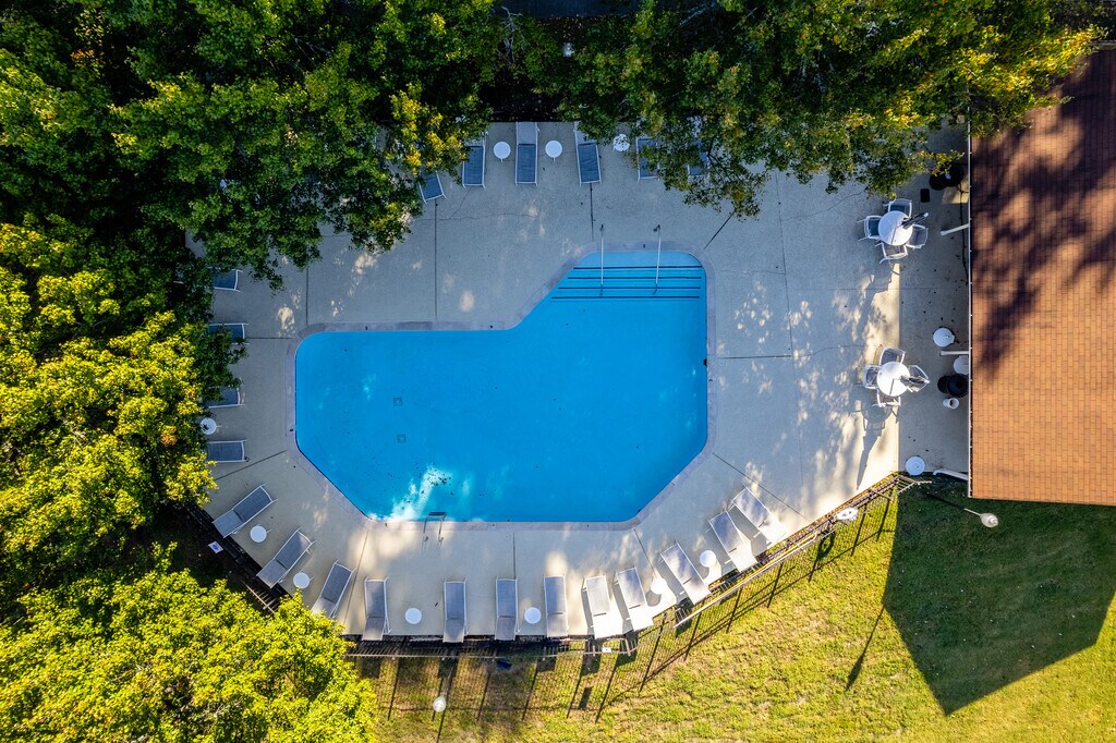 Landmark at Lyncrest Reserve Apartments in Nashville, TN