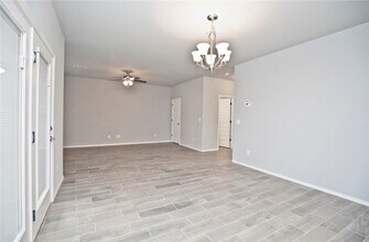 1287 N Sicily Ln in Fayetteville, AR - Building Photo - Building Photo