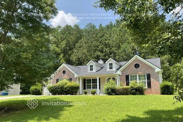 property at 4865 Brookwood Pl