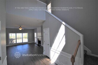 110 Aucilla Ln in Woodstock, GA - Foto de edificio - Building Photo