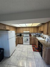 13245 SW 111th Terrace in Miami, FL - Building Photo - Building Photo
