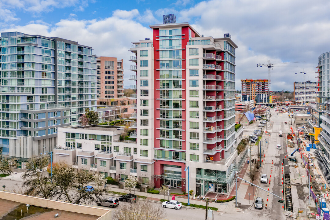 Nova Condo in Richmond, BC - Building Photo