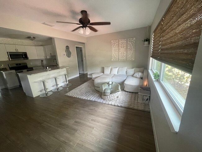 property at 5679 Kelly Dr N