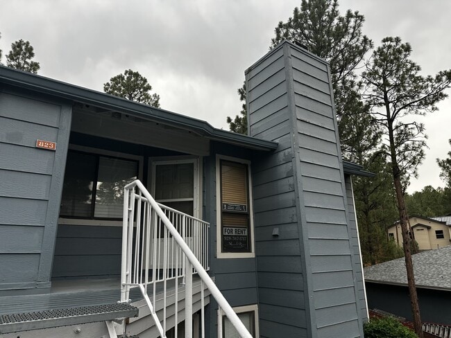 2700 S White Mountain Rd in Show Low, AZ - Building Photo - Building Photo