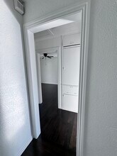 2250 Mail Ave in Dallas, TX - Building Photo - Building Photo