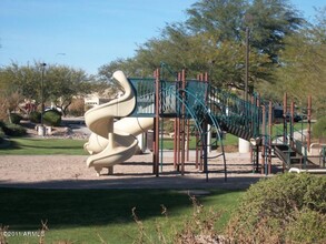 1653 E Wildhorse Pl in Chandler, AZ - Foto de edificio - Building Photo