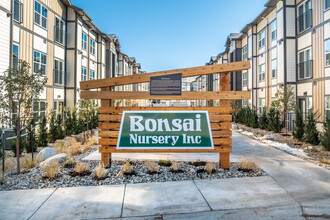 Bonsai Apartments in Englewood, CO - Foto de edificio - Building Photo