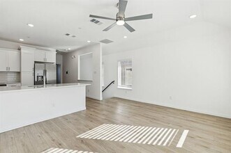 5250 Springlake Pkwy in Haltom City, TX - Building Photo - Building Photo