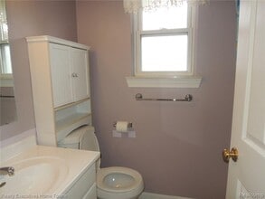 2622 Maple St in Port Huron, MI - Building Photo - Building Photo