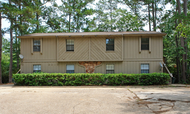 2013 Bradford Ct in Tallahassee, FL - Building Photo - Building Photo