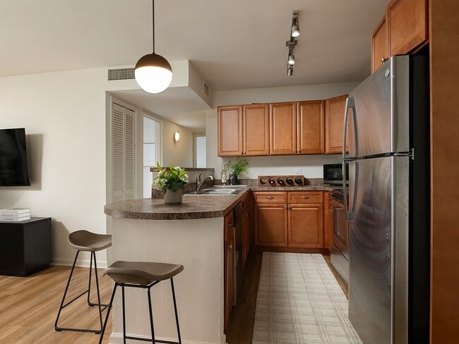 The Crest at Princeton Meadows in Plainsboro, NJ - Building Photo - Building Photo