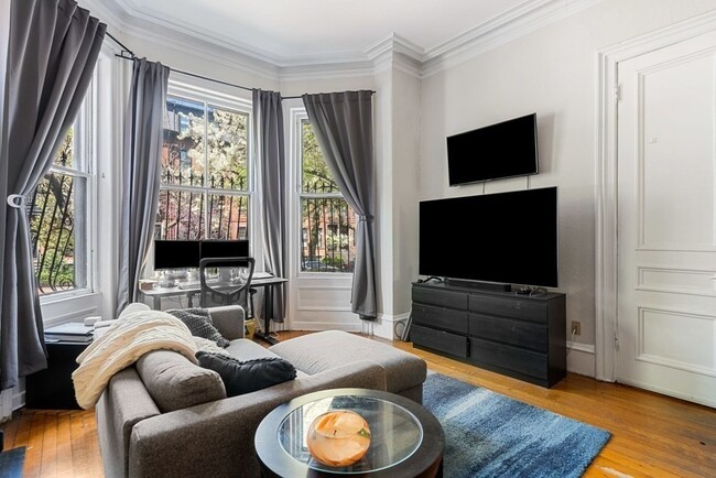 294 Marlborough St, Unit 2