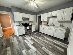 134-136-136 Woodlawn St in Springfield, MA - Building Photo - Building Photo