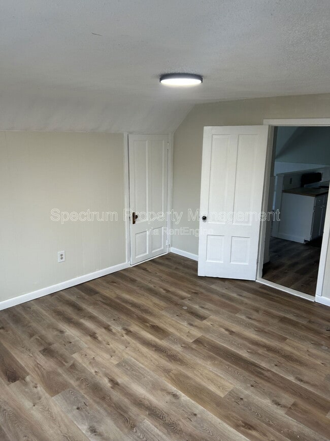 195 Holland St in Lewiston, ME - Building Photo - Building Photo