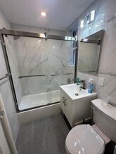 25-15 34th Ave in Queens, NY - Building Photo - Building Photo
