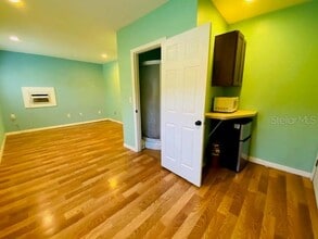 2335 Evans Rd in Clearwater, FL - Building Photo - Building Photo