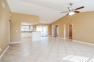 859 SW 15th Terrace in Cape Coral, FL - Building Photo - Building Photo
