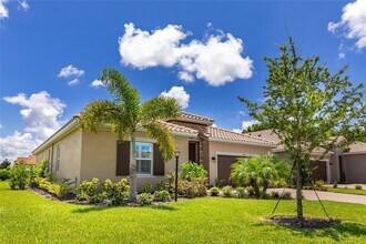 4919 Tobermory Way in Bradenton, FL - Building Photo - Building Photo