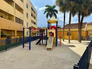 14930 SW 82nd Terrace in Miami, FL - Building Photo - Building Photo