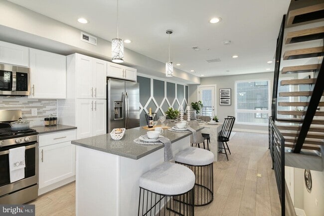 815 Perkiomen St, Unit 14 in Philadelphia, PA - Building Photo - Building Photo