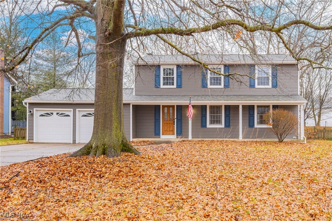 472 Gresham Dr in Fairlawn, OH - Building Photo