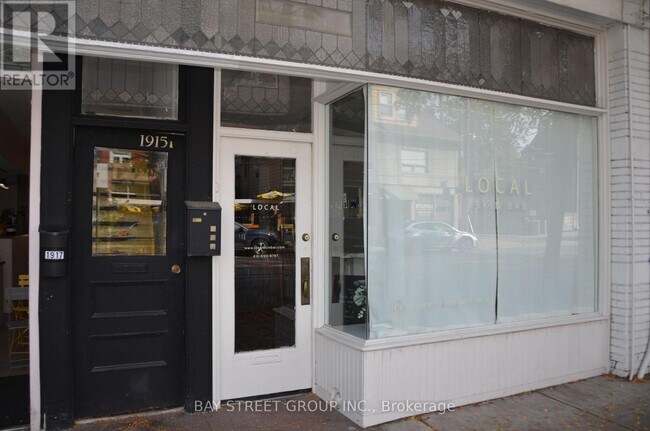 1915 A Queen St E in Toronto, ON - Building Photo - Building Photo