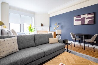 62 Boylston St in Boston, MA - Foto de edificio - Building Photo