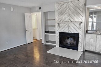 8016 Thelen St in North Charleston, SC - Building Photo - Building Photo