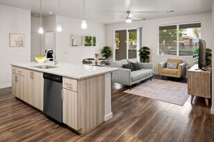 Acero Estrella Commons in Goodyear, AZ - Building Photo