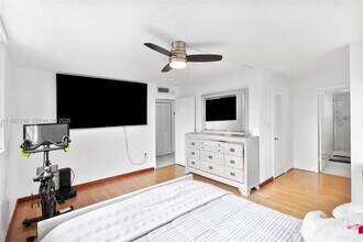 3600 NE 170th St in North Miami Beach, FL - Building Photo - Building Photo