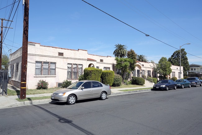 3601 W 21st St in Los Angeles, CA - Building Photo - Building Photo