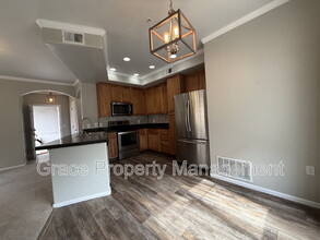1871 S Dunkirk St in Aurora, CO - Building Photo - Building Photo