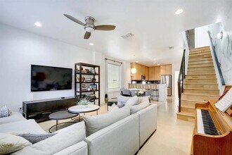 4117 E 12th St in Austin, TX - Building Photo - Building Photo