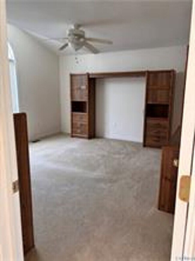 7873 Willow Walk Dr in Chesterfield, VA - Building Photo - Building Photo