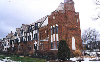 Woodlow Gables in Cleveland, OH - Foto de edificio - Building Photo