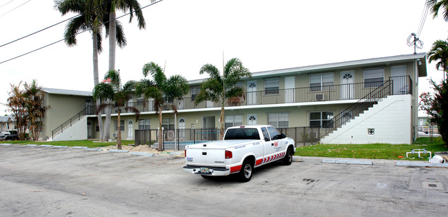 1801 SE 4th St in Pompano Beach, FL - Building Photo - Building Photo